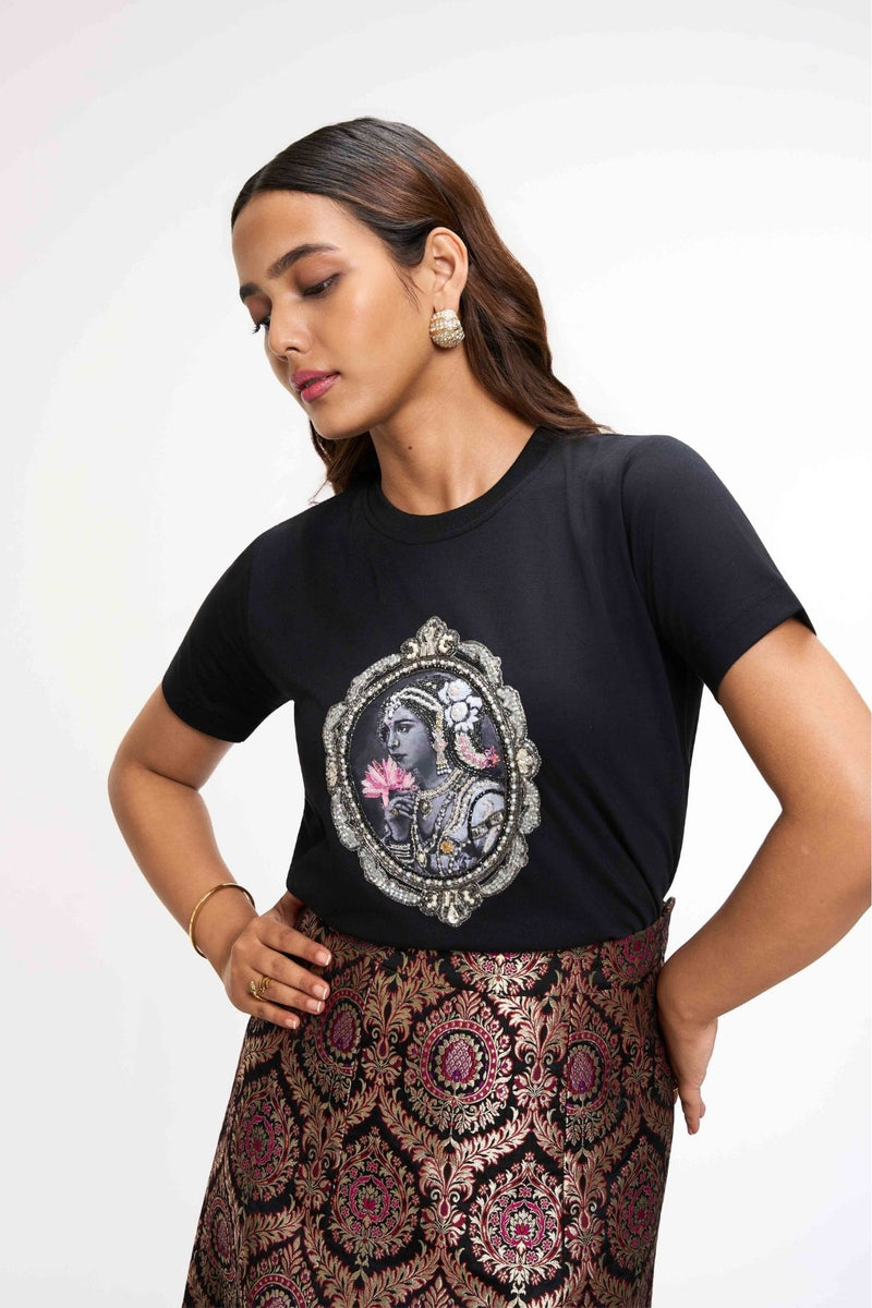Rajkumari Tee