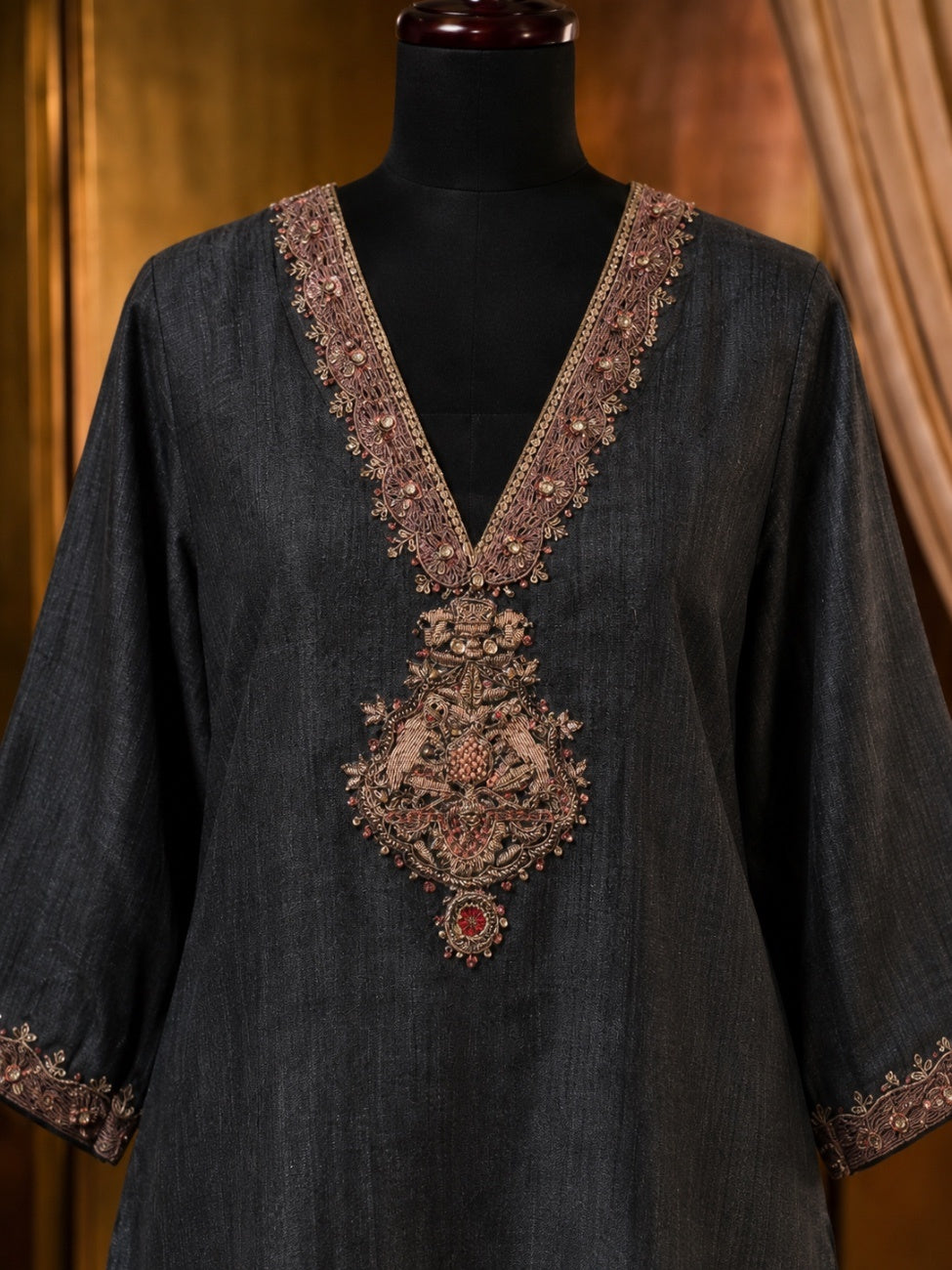 Zehra Noir Set - Second Image