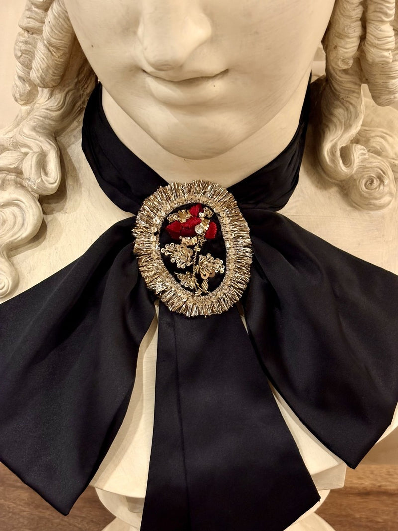 The Duchess Kumari Black bow