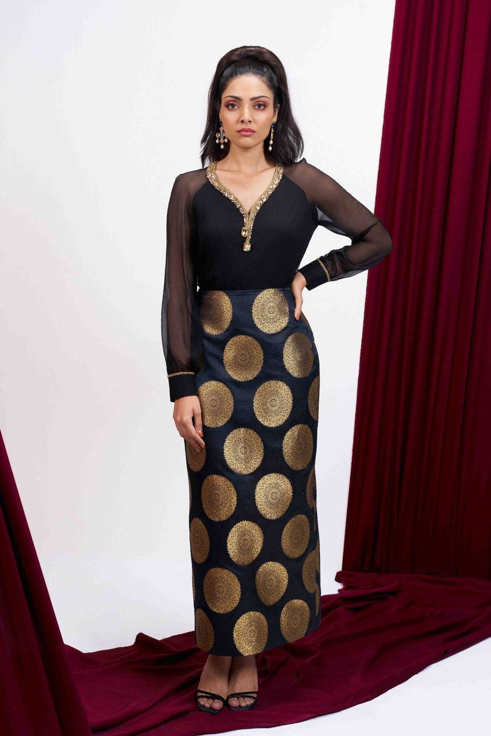 Royal Insignia Column Skirt