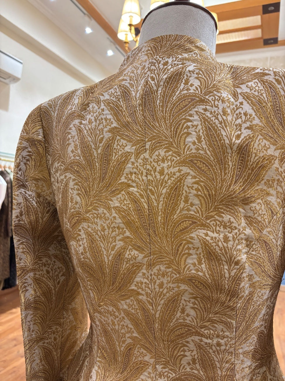 Kundan Gold Brocade Set