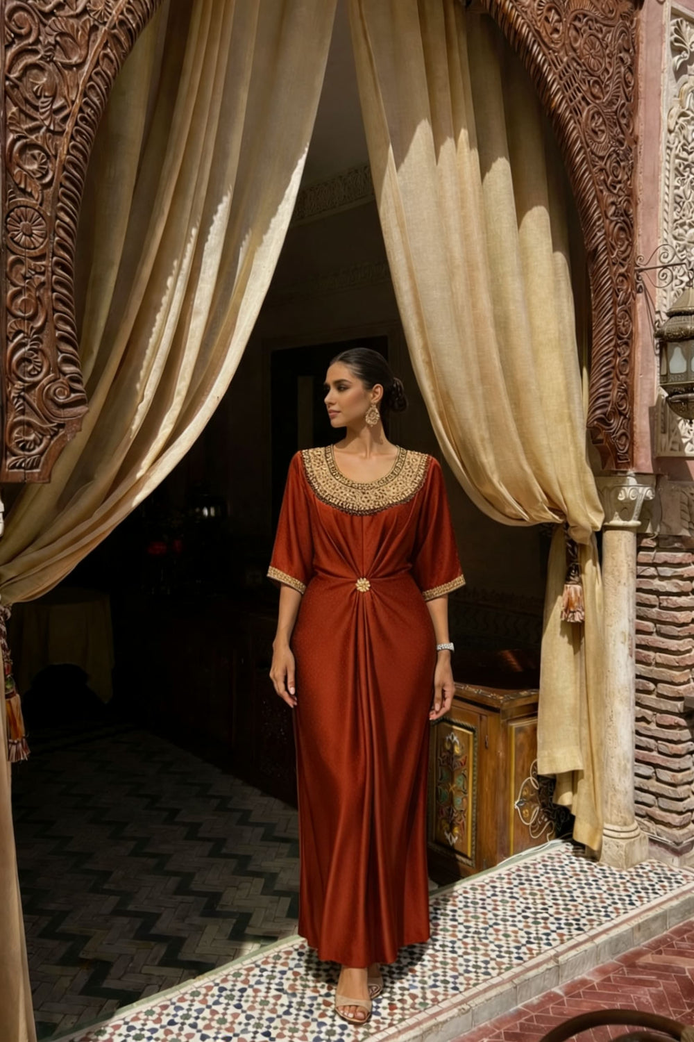 Noor Kundan Kaftan ( Deep Red )