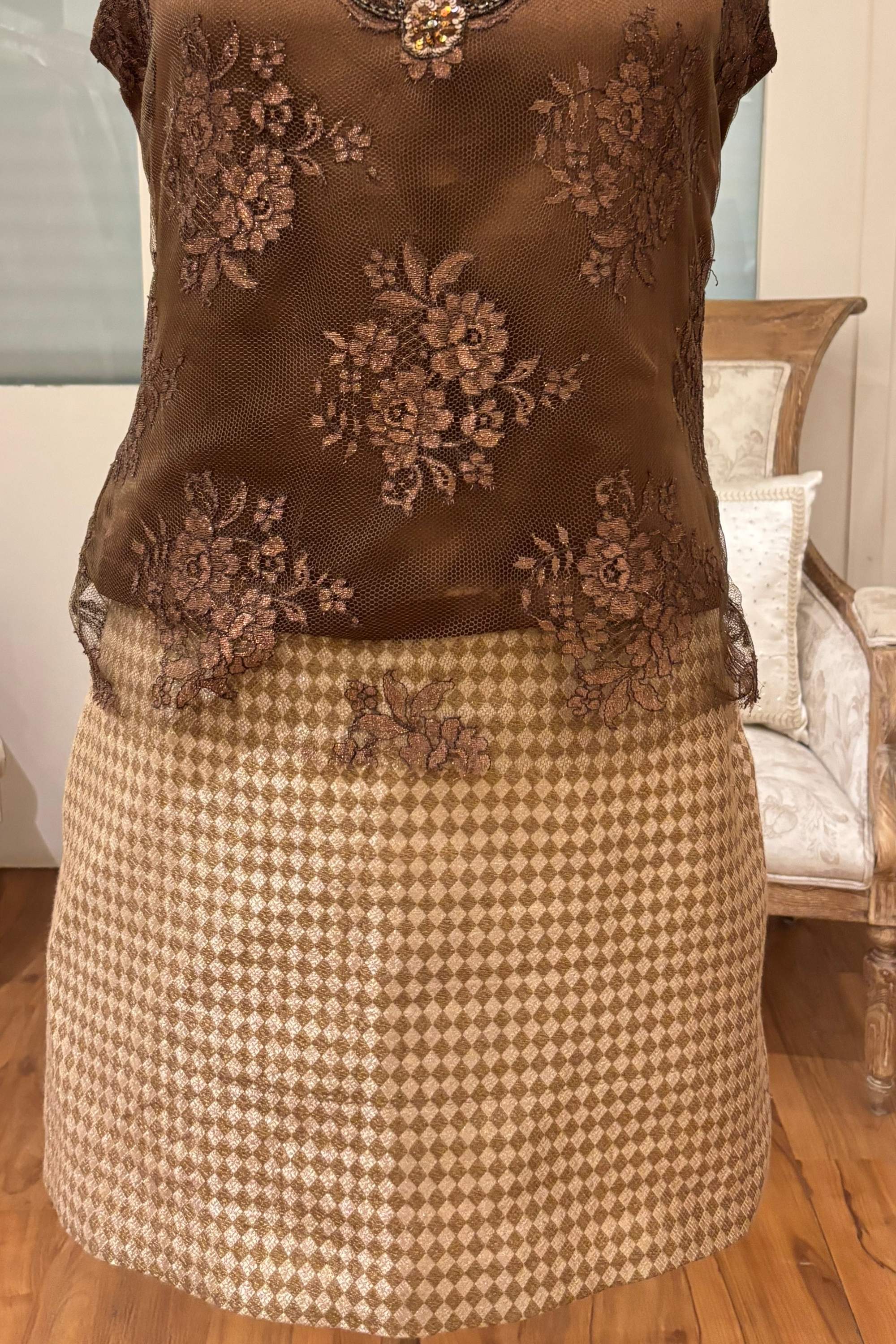 Chesse Brocade Skirt