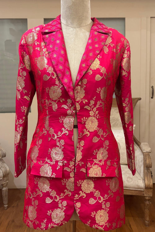 Fluorescent pink with gold floral detailing