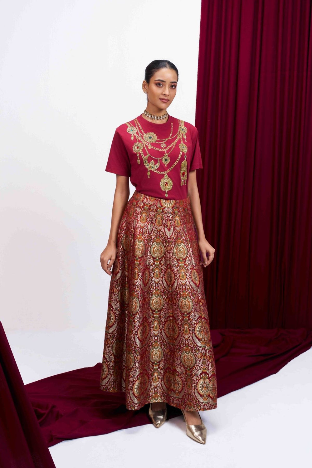 DK Jewel Embroidered T-shirt (Maroon) - Second Image