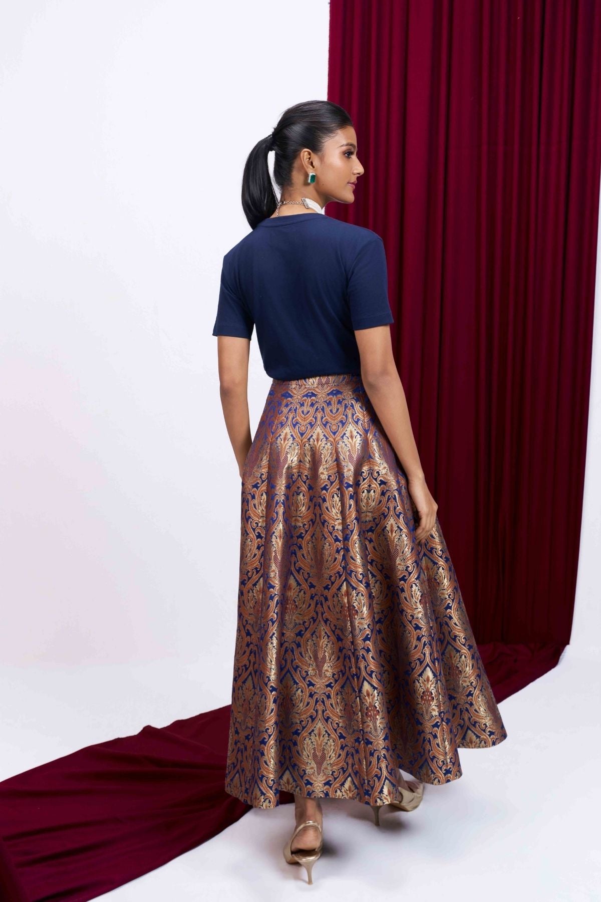 Neelam Heirloom Brocade Set
