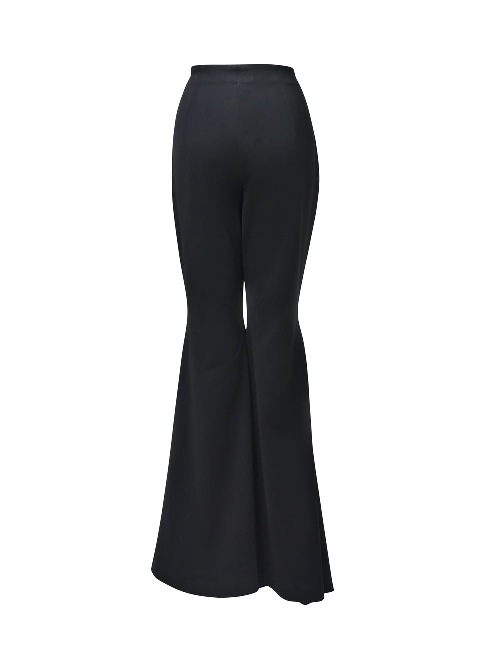 Julia Pant