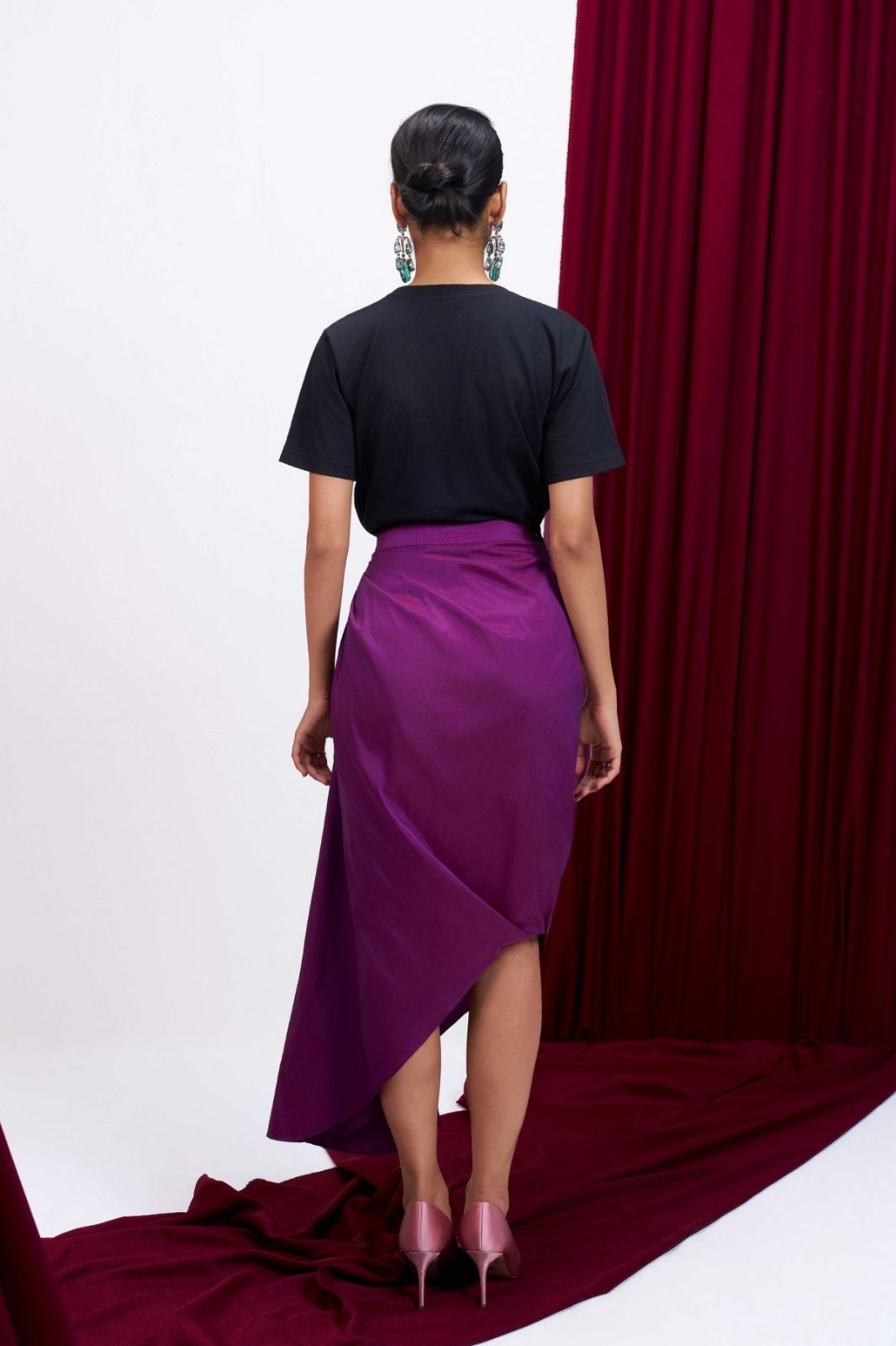 Scarlet heiress skirt