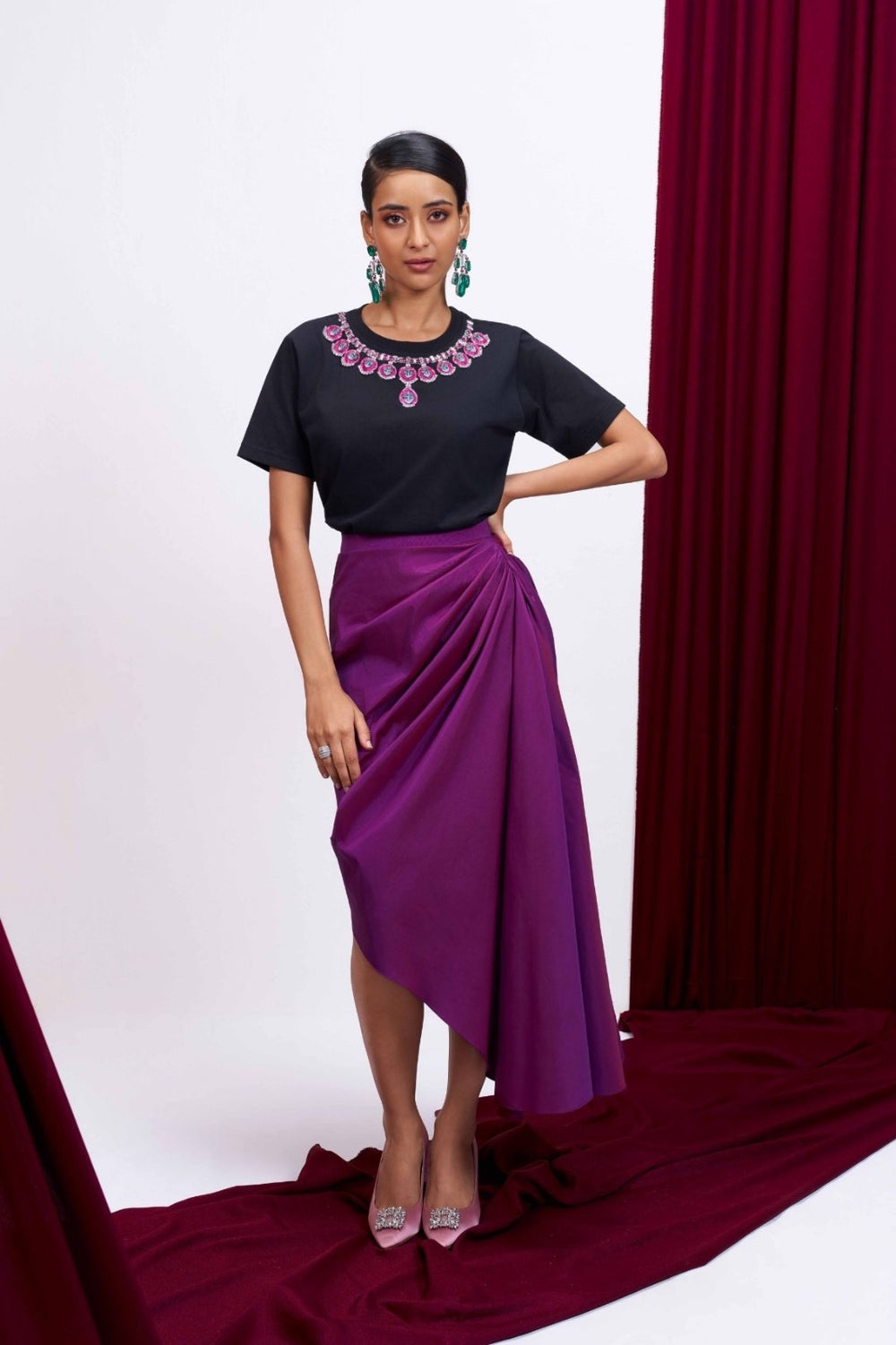 Scarlet heiress skirt